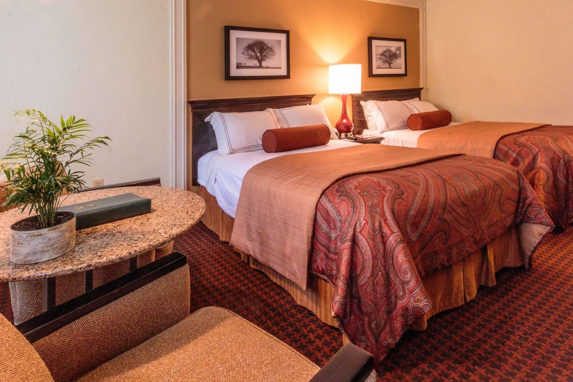 The Olde Mill Inn Basking Ridge Экстерьер фото
