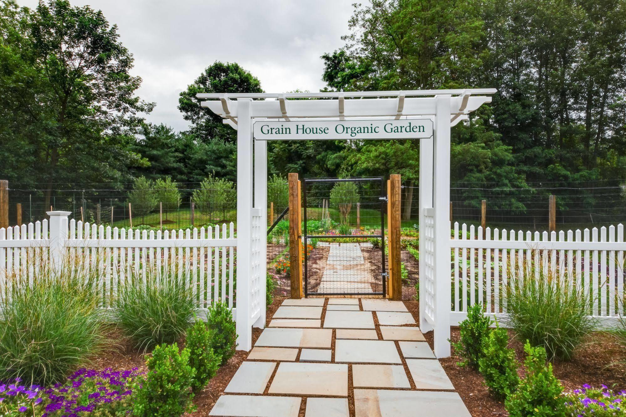 The Olde Mill Inn Basking Ridge Экстерьер фото